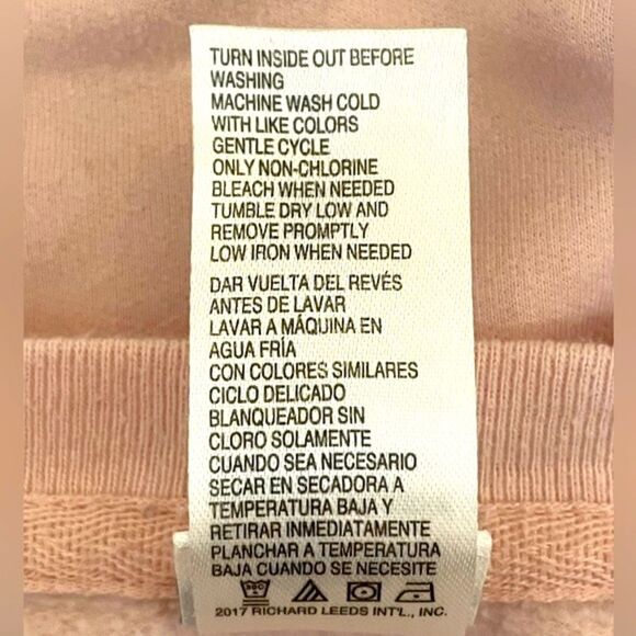 Disney Sleepwear Retro Print Mickey & Minnie Sweatshirt Pink Size Large - Picture 6 of 6